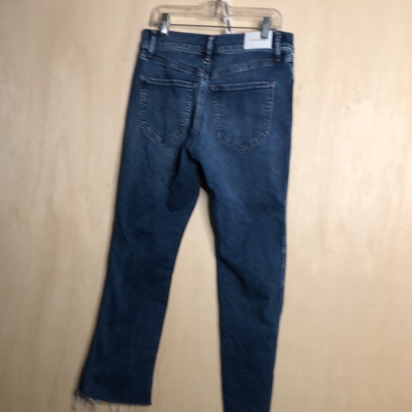 Express jeans button fly. Size 2 short. - Picture 7 of 14